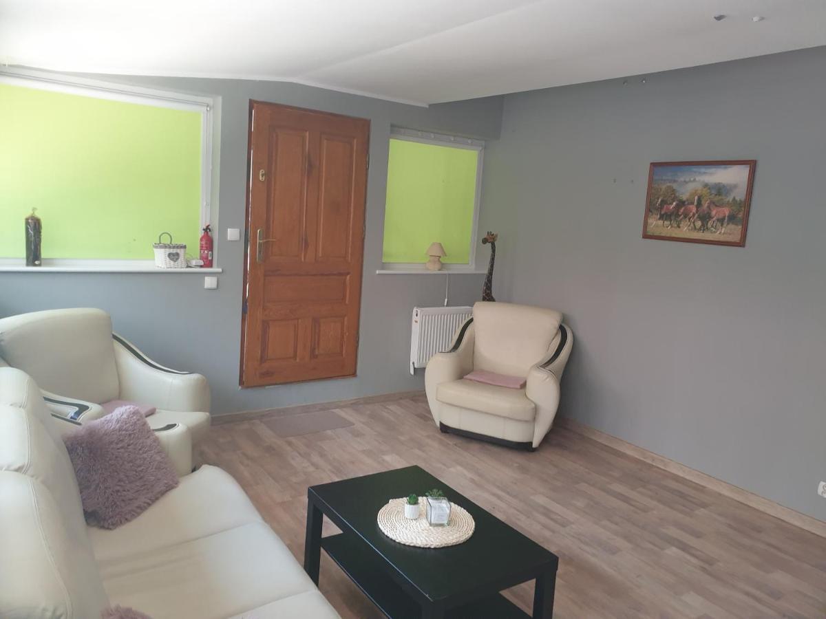 Apartament Pod Sosnami 1 Noclegi Otw Borowno Wlk Skarszewy 외부 사진